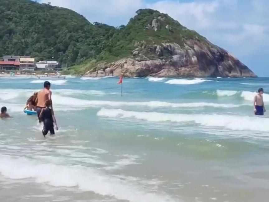 Apartamento Na Praia Da Enseada, 100 Mt Praia Sao Francisco do Sul Extérieur photo